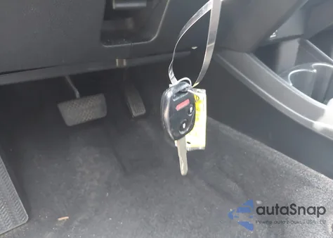 2013 Honda Fit Sport из США, поврежденный, VIN JHMGE8H53DC041434